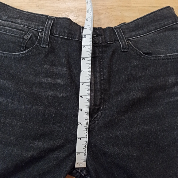 Levi's 511 SLIM STRETCH SITS BELOW WAIST SLIM FROM HIP TO ANKLE 36 x 32 - Picture 14 of 16